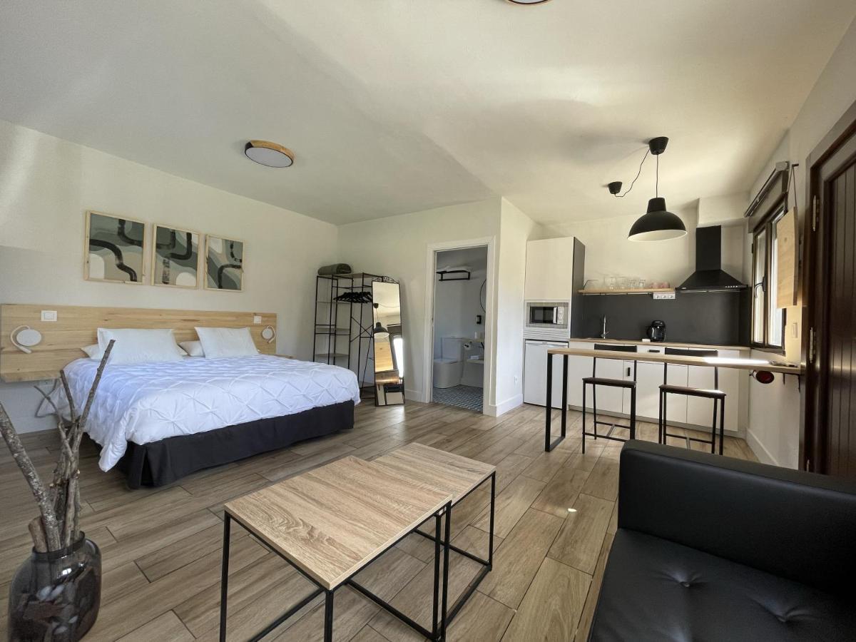 Apartamentos Los Pocillos Гаргантілья-дель-Лосоя Екстер'єр фото