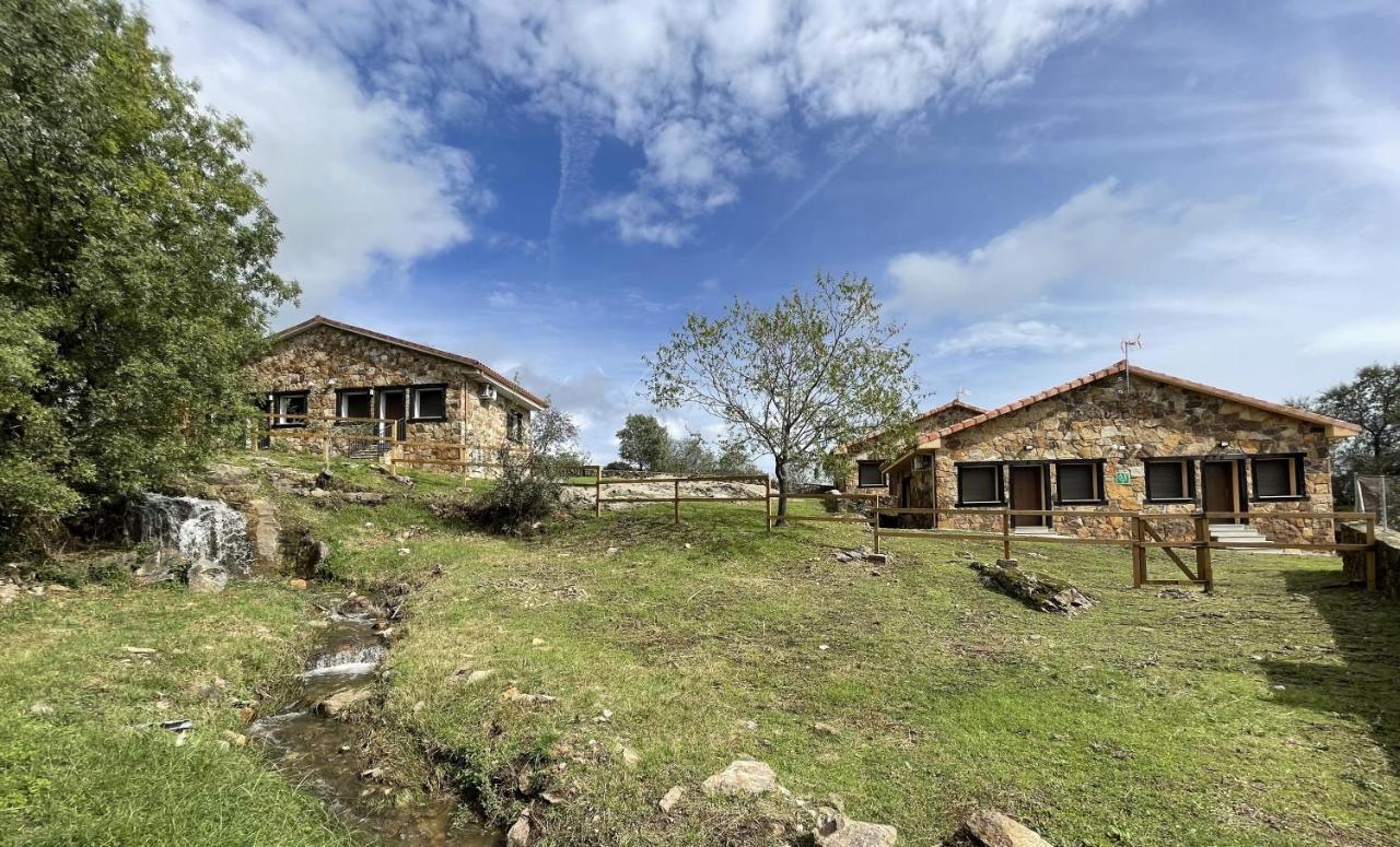 Apartamentos Los Pocillos Гаргантілья-дель-Лосоя Екстер'єр фото